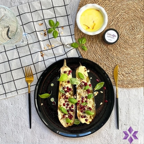 Aubergine met Saffraanyoghurt